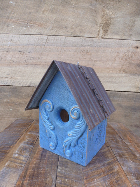 Nature Creations Rustic Barnboard Birdhouse Small #32