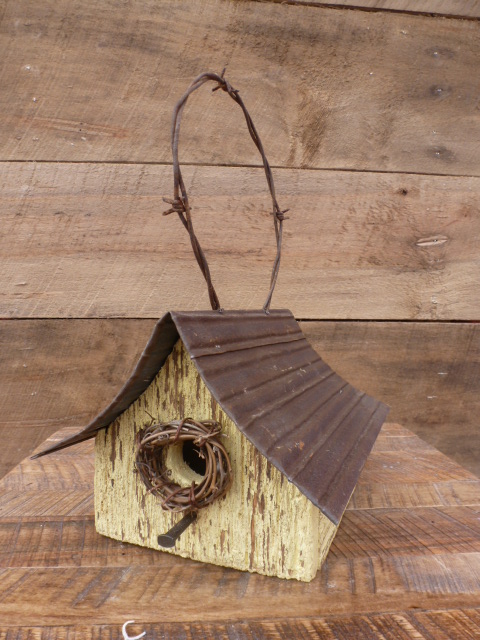Nature Creations Rustic Wren House #40