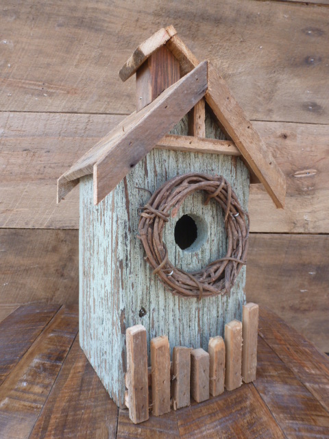 Nature Creations Rustic Barnboard Birdhouse Medium #19